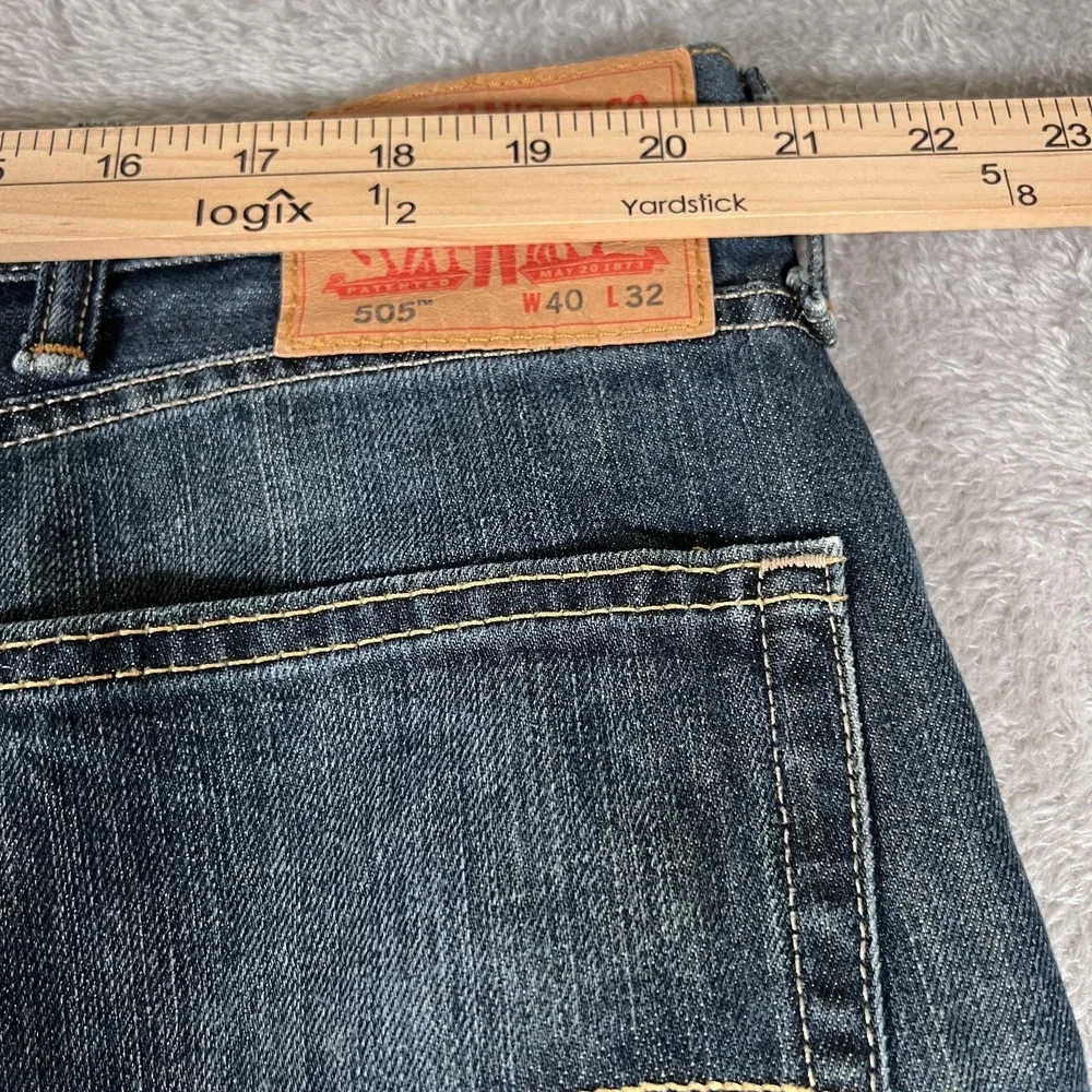 Levis Jeans‎ Mens 40x32 Blue 505 Medium Wash Straight Leg Zip Fly Denim Classic
